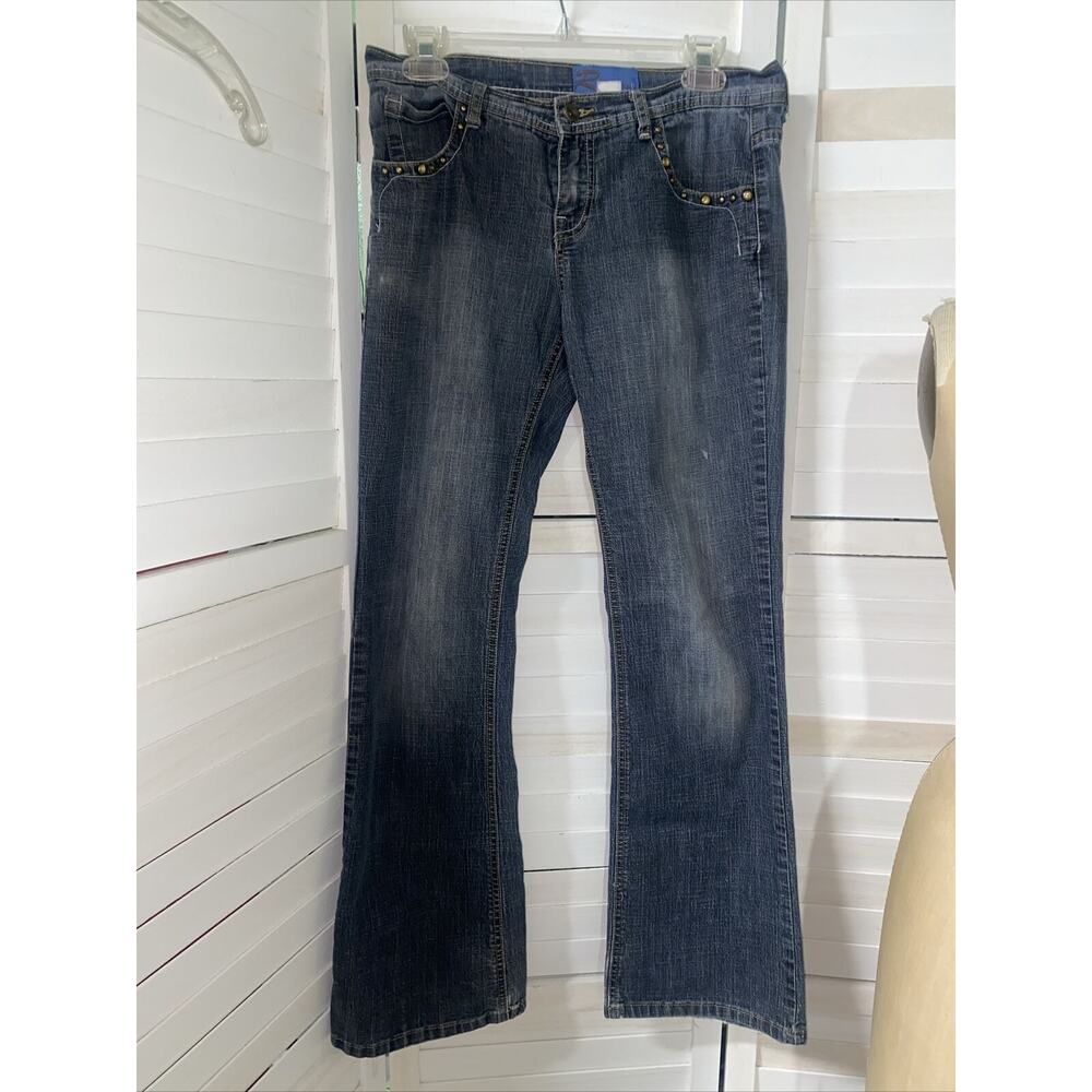 Rustic Jeans Blue Denim Low Rise Boot Flare Jeans Embroidered Bling Pockets Med